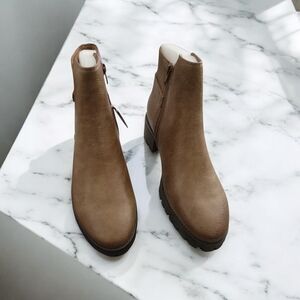 Bare Traps Womens Ankle Boots 8.5 Medium